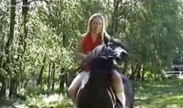 国产美女骑小马