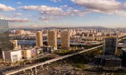 国产区综合,创新驱动，引领产业升级的璀璨明珠